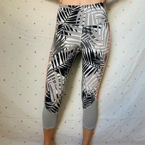 patterned leggings